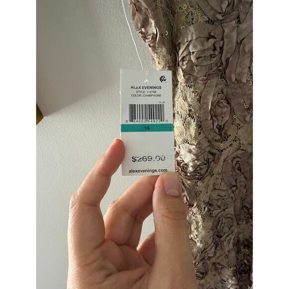 Alex Evenings Maxi Dress Champagne Sequined Floral Short Sleeve Plus Size 16 NEW - Picture 5 of 6